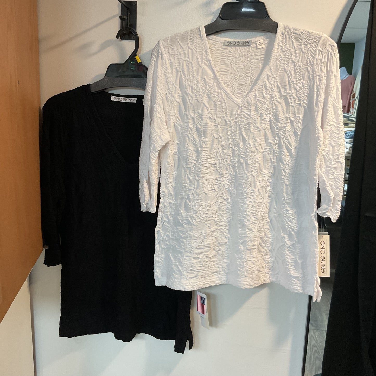 SNO SKIN 3/4 sleeve white