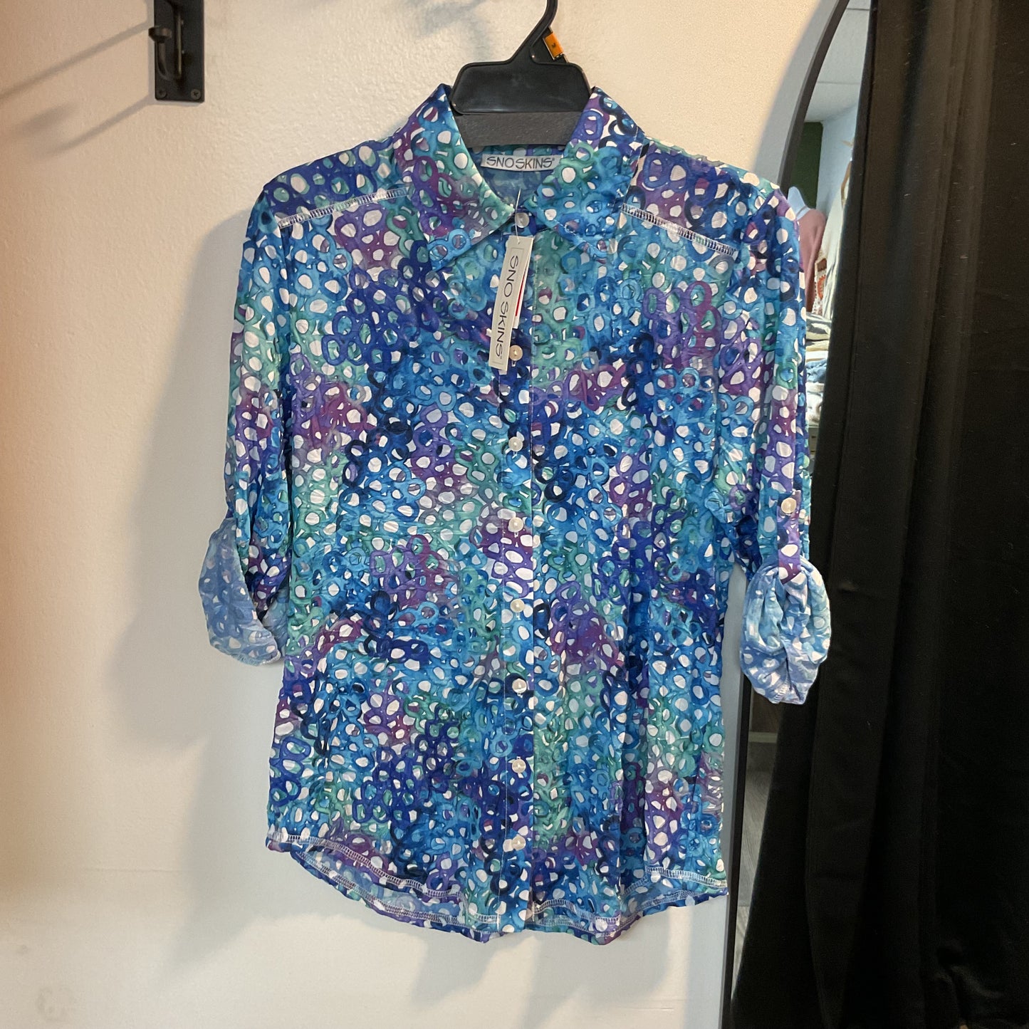 SNO SKIN geometric blouse travel wear