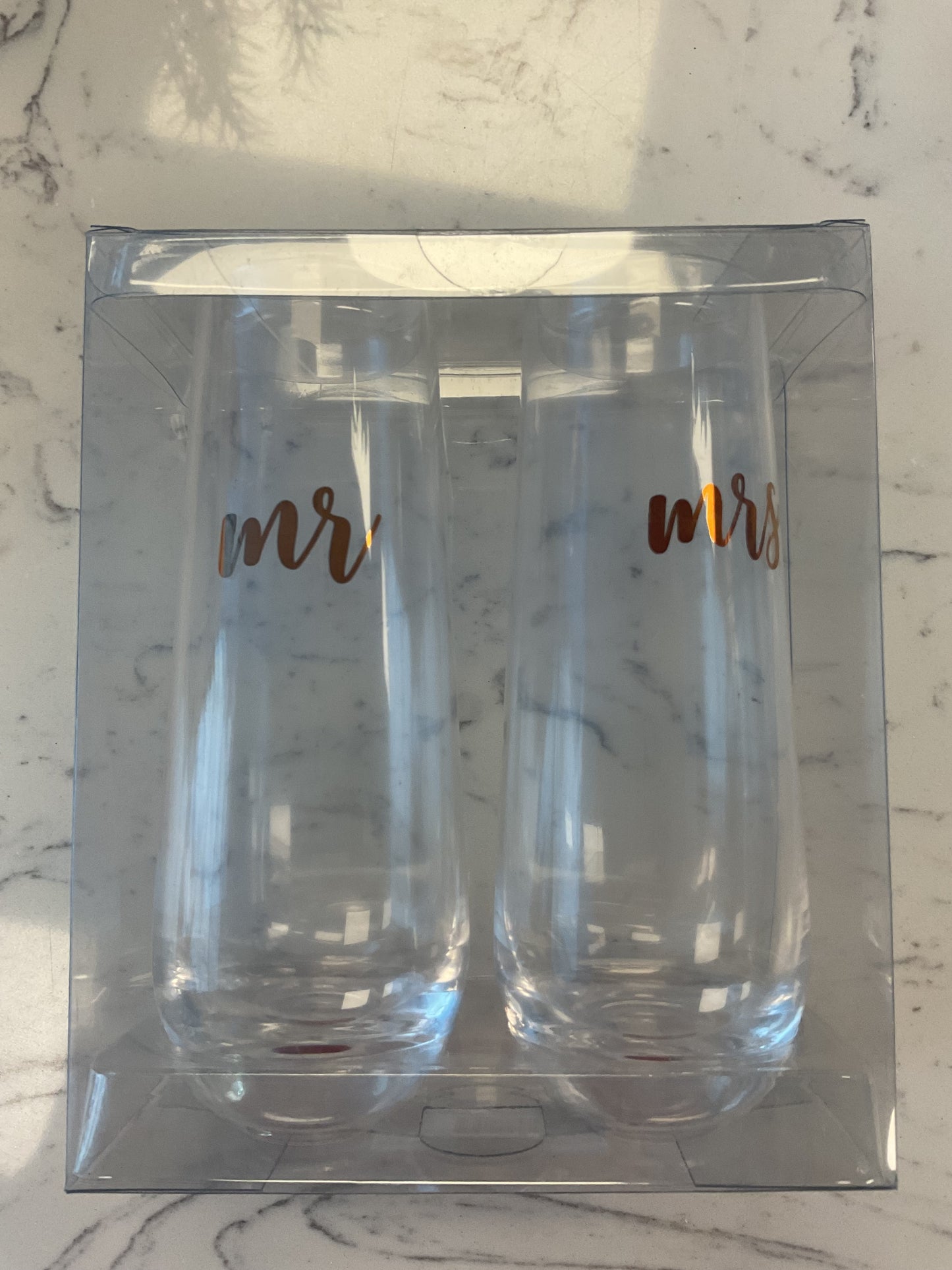 Mr. and Mrs. Champagne glass set