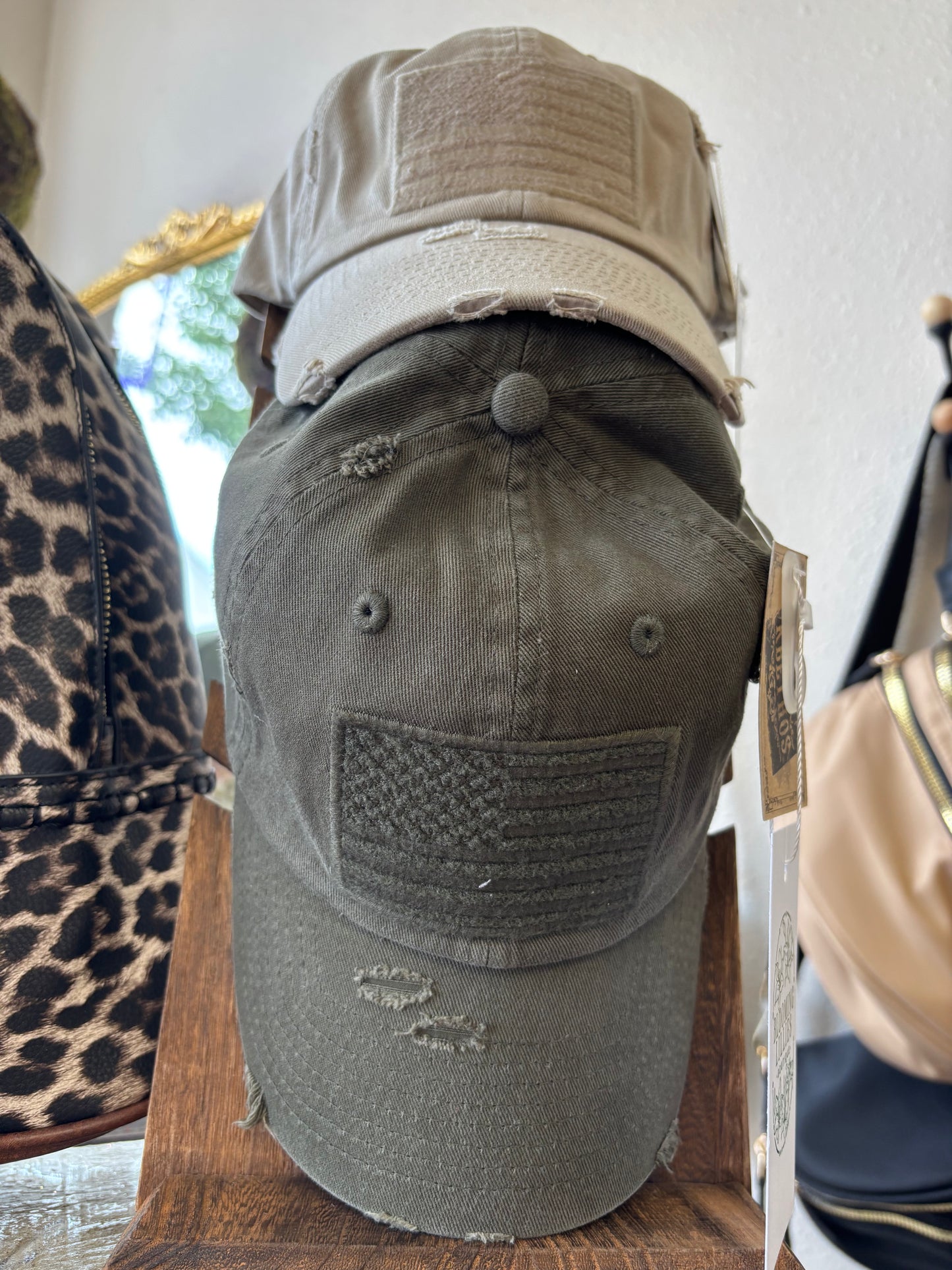 AMERICAN FLAG VINTAGE DISTRESSED BASEBALL HAT