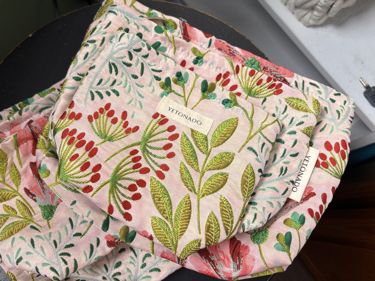 GERBERA FLORAL MAKE UP BAG SET