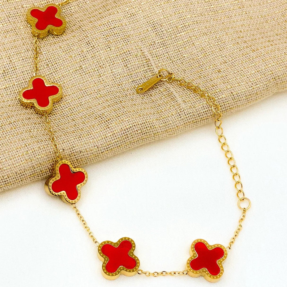 RED FOUR LEAF BRACELET