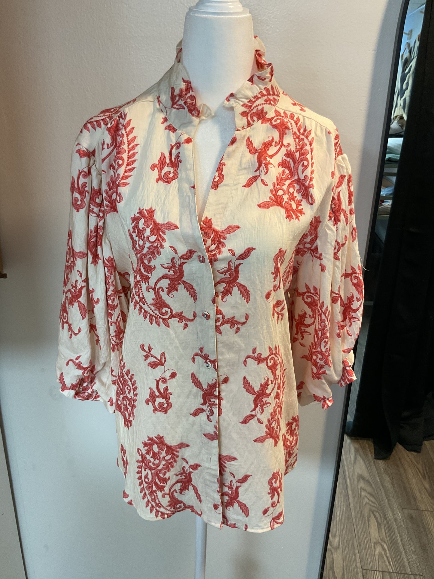 Raspberry patterned blouse, tan, GIGIO brand