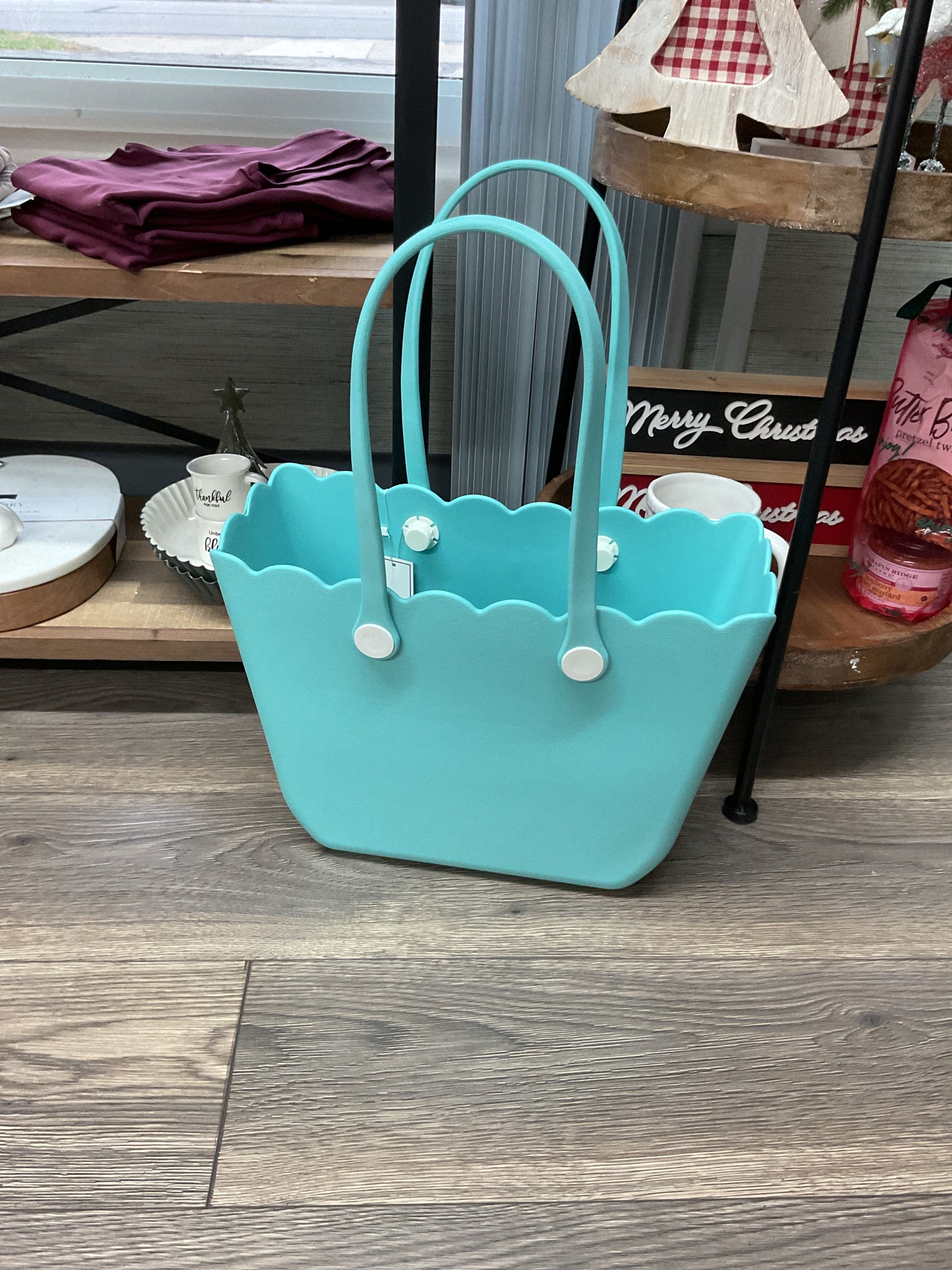 Versa tote bag