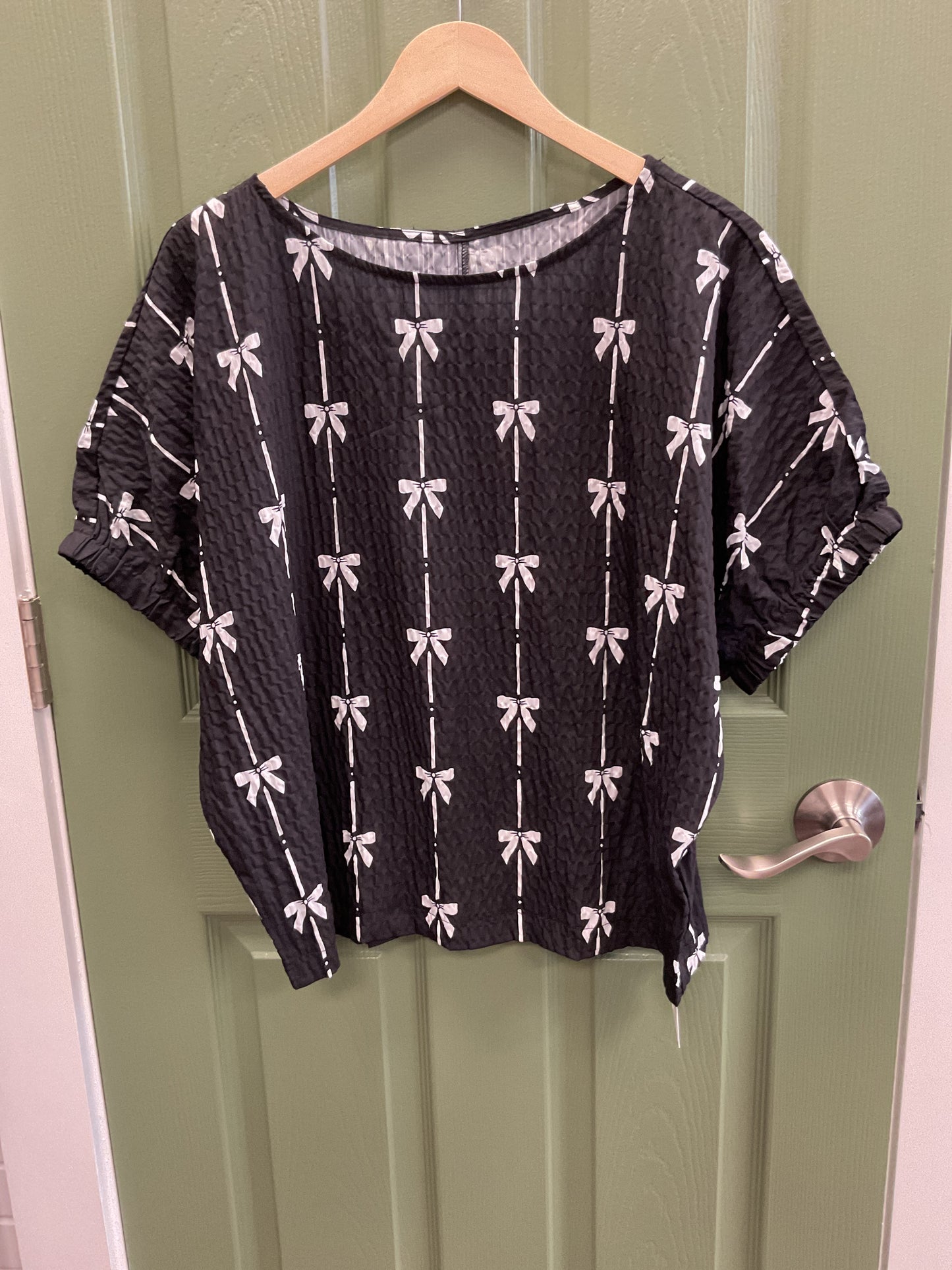 Bow shirt