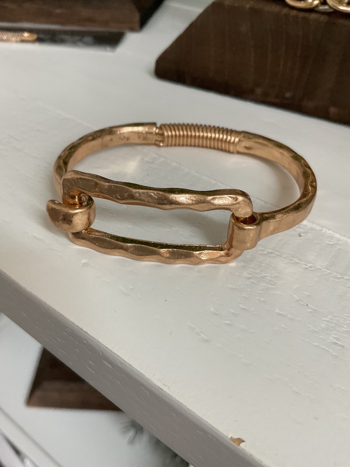 Gold hammer bracelet