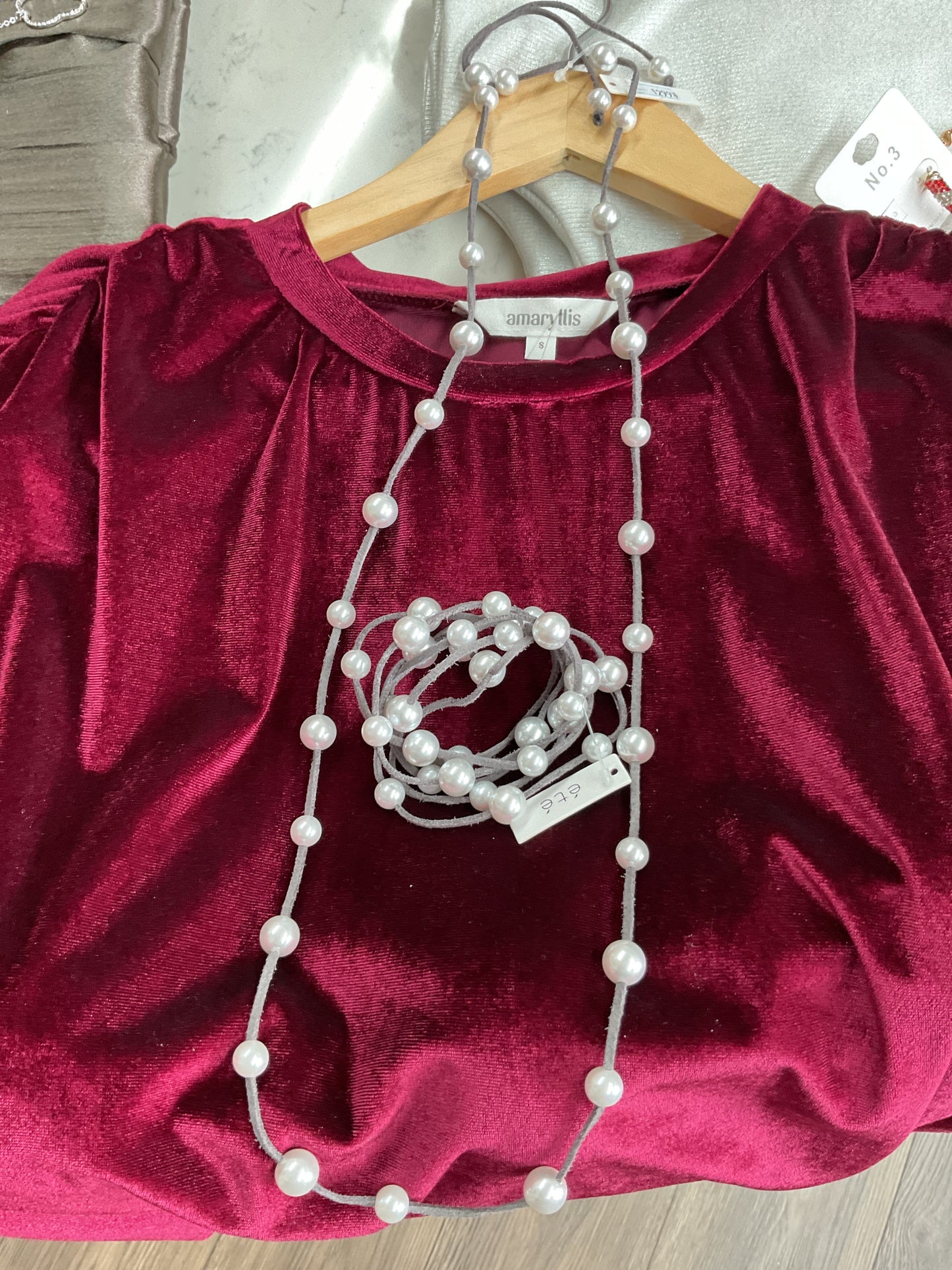 Gray and pearl necklace/bracelet