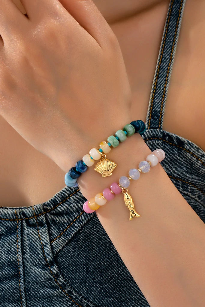 2 PC MULTI-COLORED FISH AND SHELL BRACELETS