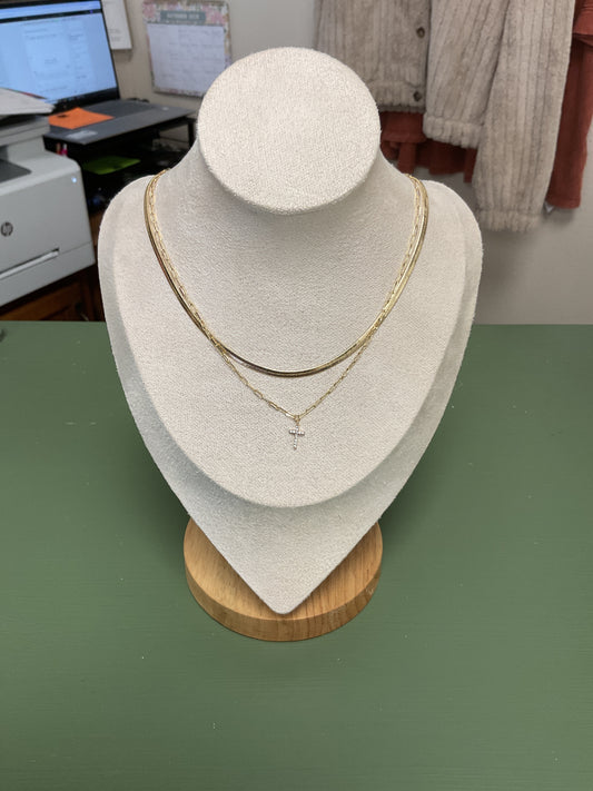 GOLD SNAKE CHAIN NECKLACE WITH CRYSTAL CROSS