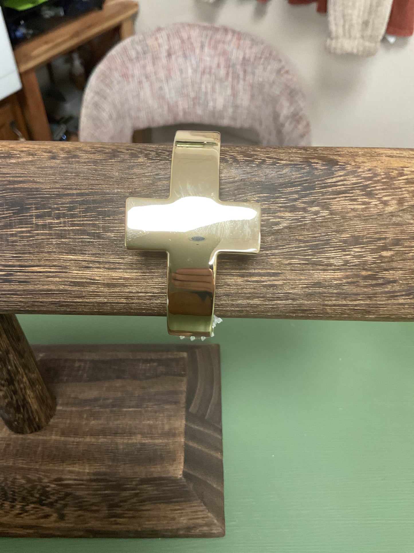 GOLD CROSS HINGED BANGLE BRACELET