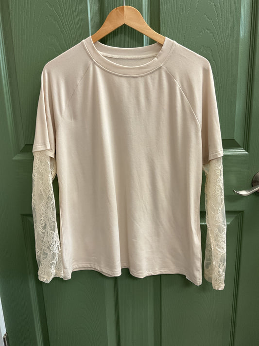 Tan T-Shirt with White Lace LS Under Shirt