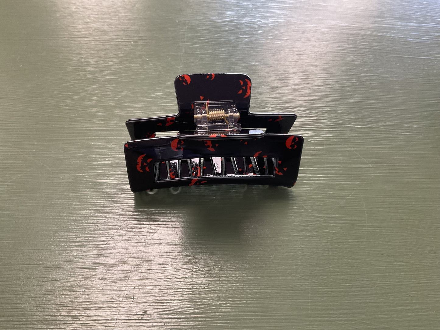 Halloween Black Claw Clip with Orange Jack-O-Lantern Faces