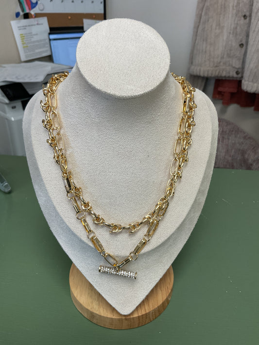 GOLD DOUBLE LAYERED CHAIN NECKLACE WITH RHINESTONE BAR
