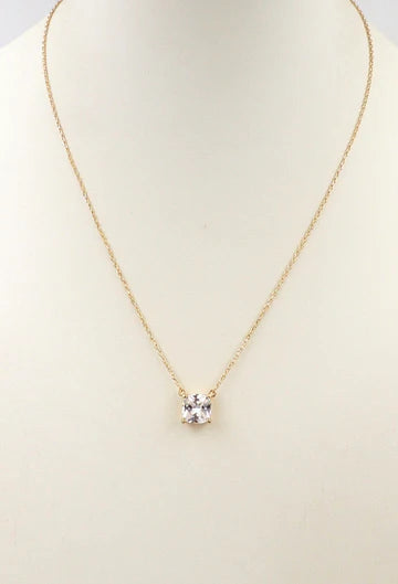 GOLD CHAIN W CZ PENDANT