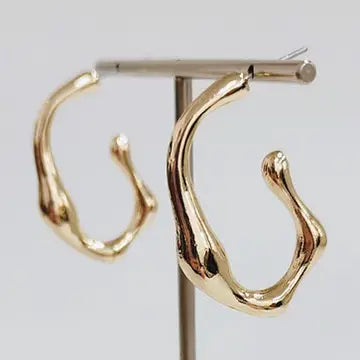 GOLD TEXTURED HOOP EARRINGS