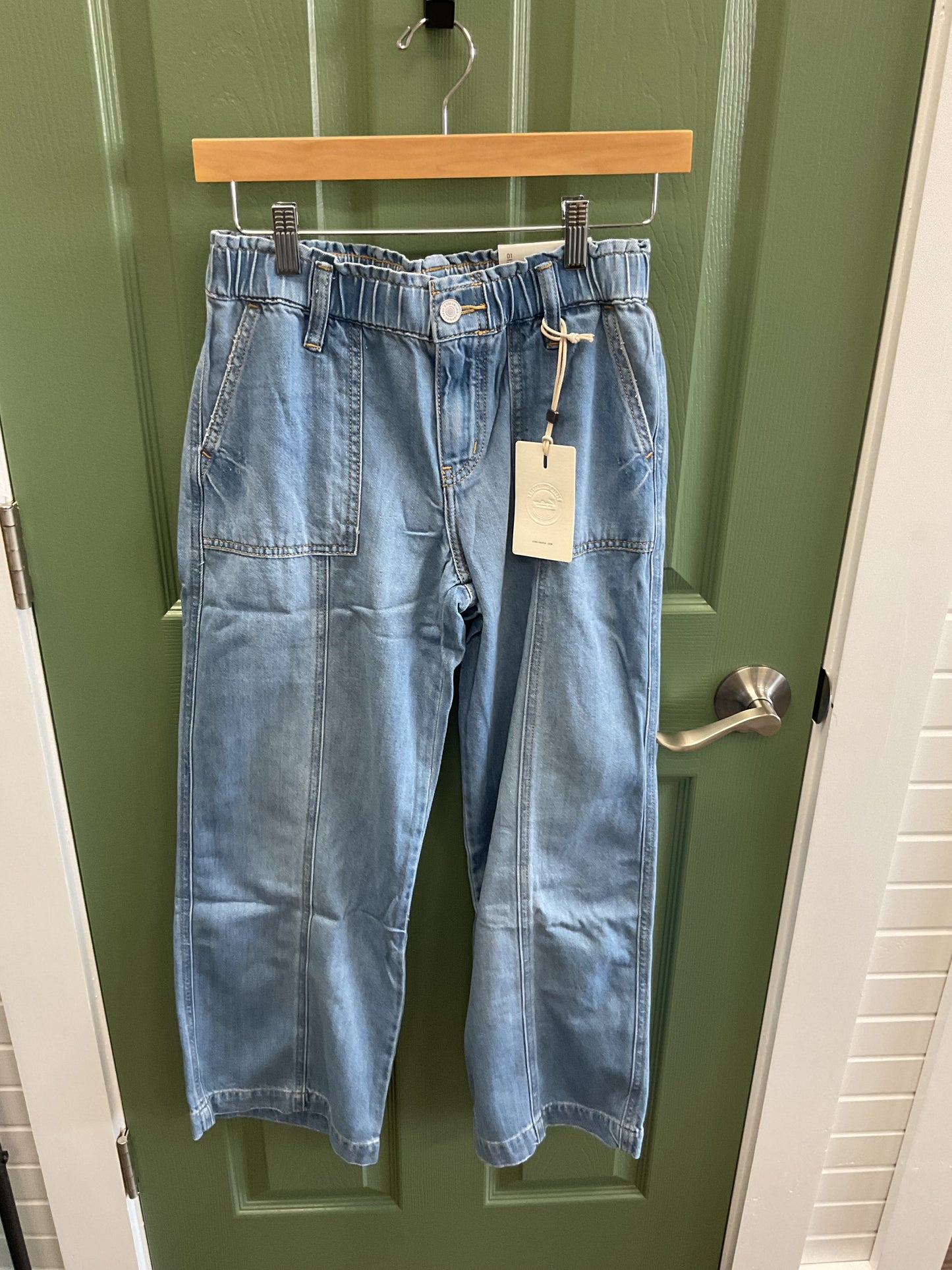 KANCAN ELASTIC WAIST DENIM JEANS WITH SEAM DOWN THE MIDDLE