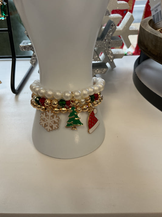 TRIPLE PEARL AND GOLD BRACELET W XMAS CHARMS