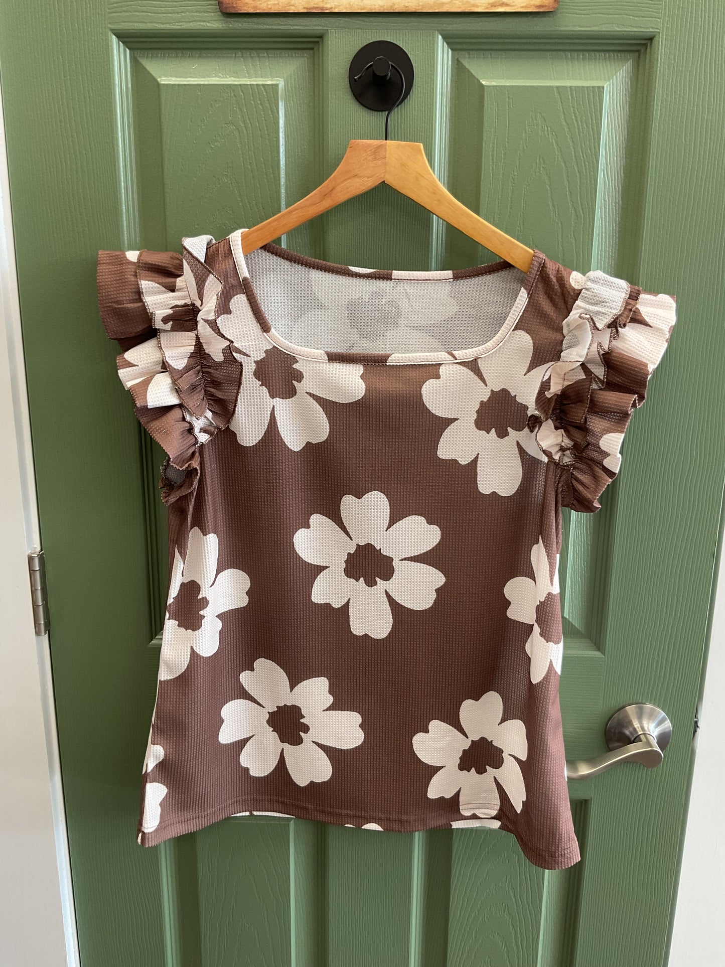 Brown ruffle sleeve flowered shirt
