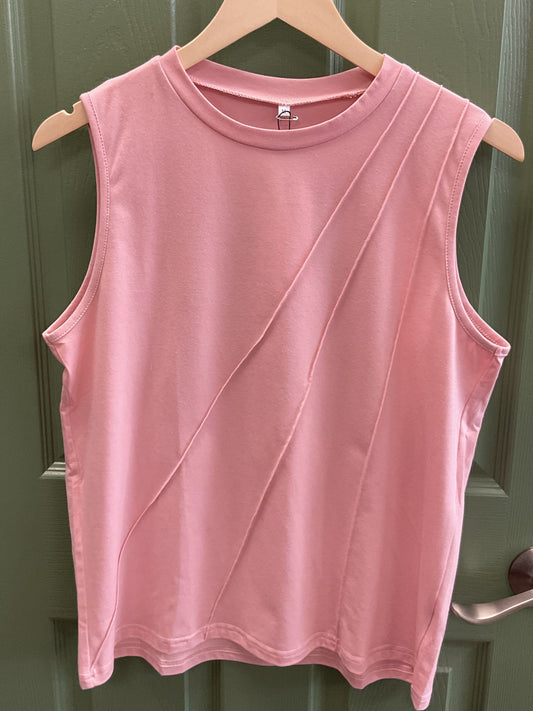 Mauve tank top seams down front
