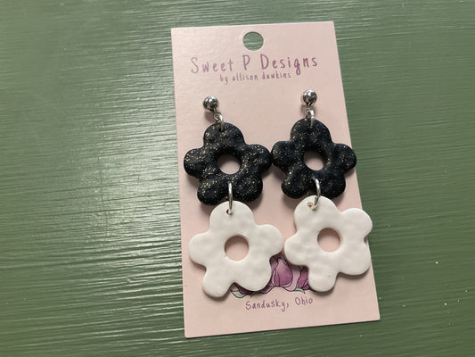 Sweet P double flower black and white