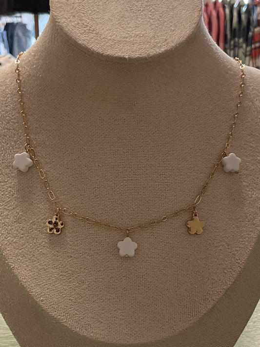 Gold & white clover charm necklace w/ studs