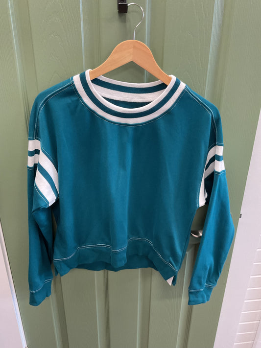 GREEN CROPPED VARSITY SWEATSHIRT