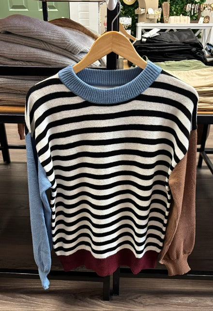 STRIPED SWEATER WITH SOLID SLEEVES COLORBLOCK