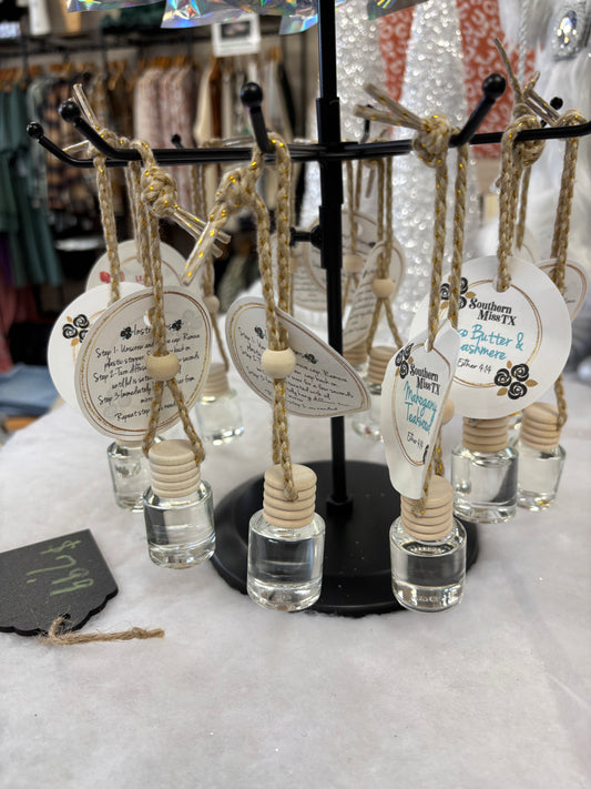 GLASS BOTTLE CAR AIR FRESHENER