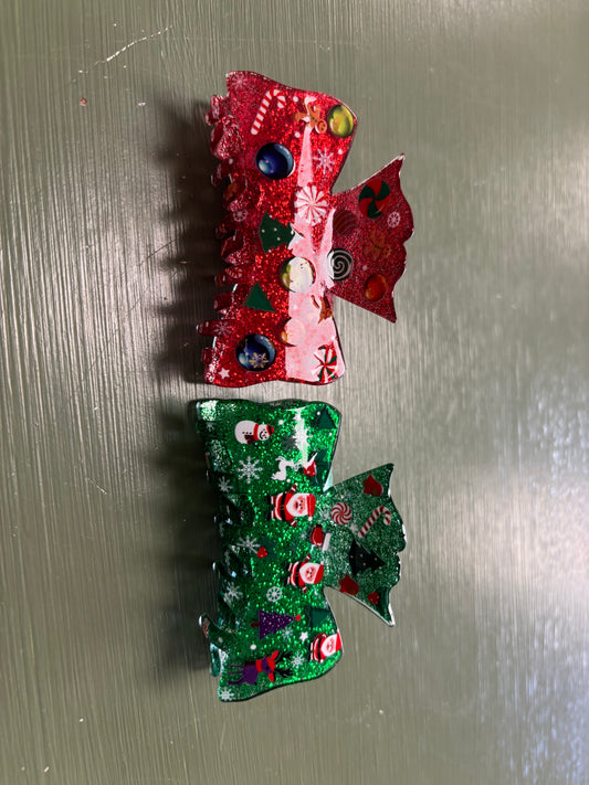 GLITTERY CHRISTMAS CLAW HAIR CLIP