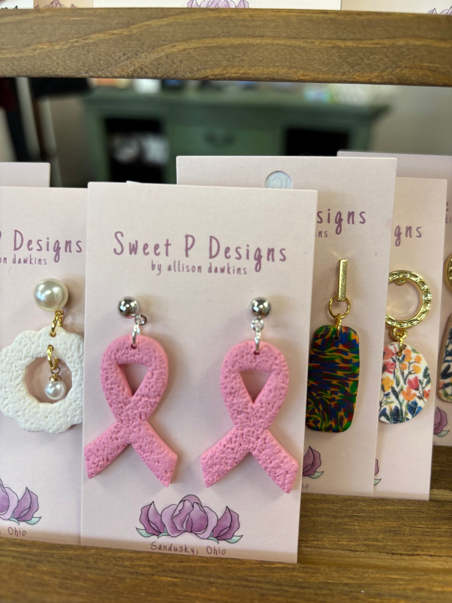 SWEET P PINK SURVIVOR RIBBON