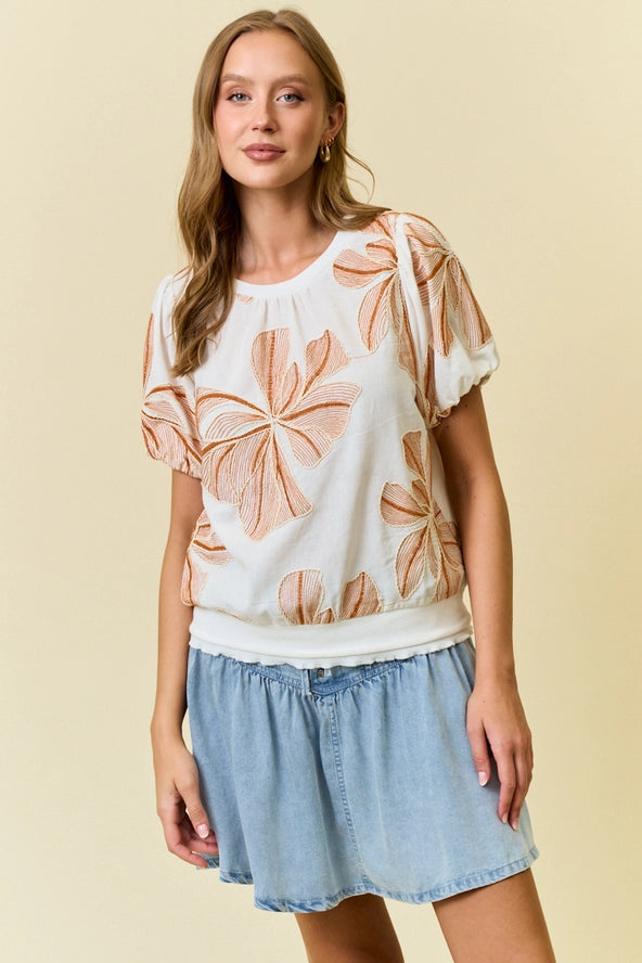 DOE & RAE CREAM SHIRT W PEACH EMBROIDERED FLOWERS