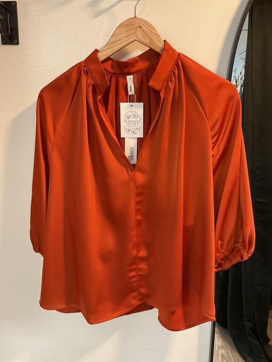 3/4 sleeved blouse v neck