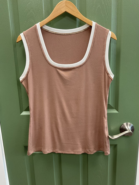 Tank top w/ white trim