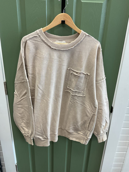 KHAKI MINERAL WASH SWEATSHIRT DISTRESSED