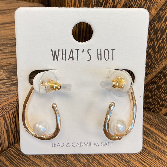 Gold hoop earrings with pearls