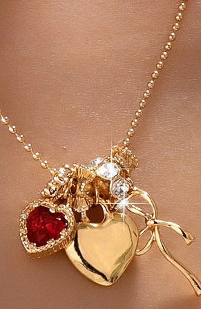 HEART CHARM NECKLACE GOLD